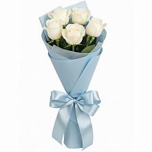 Букет 5 Белых роз Проуд в Ключах