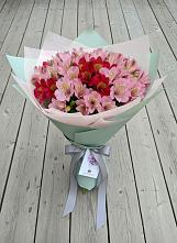 Букет цветов из:  Альстромерии #REPLACE_PRED# Ключах