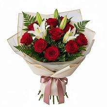 Букет цветов из:  Лилии и Розы в Ключах