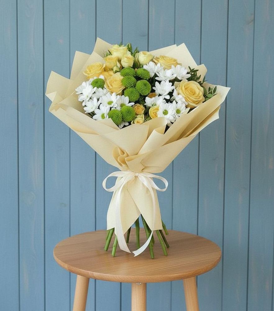 Букет цветов из: Хризантемы и Розы в Ключах