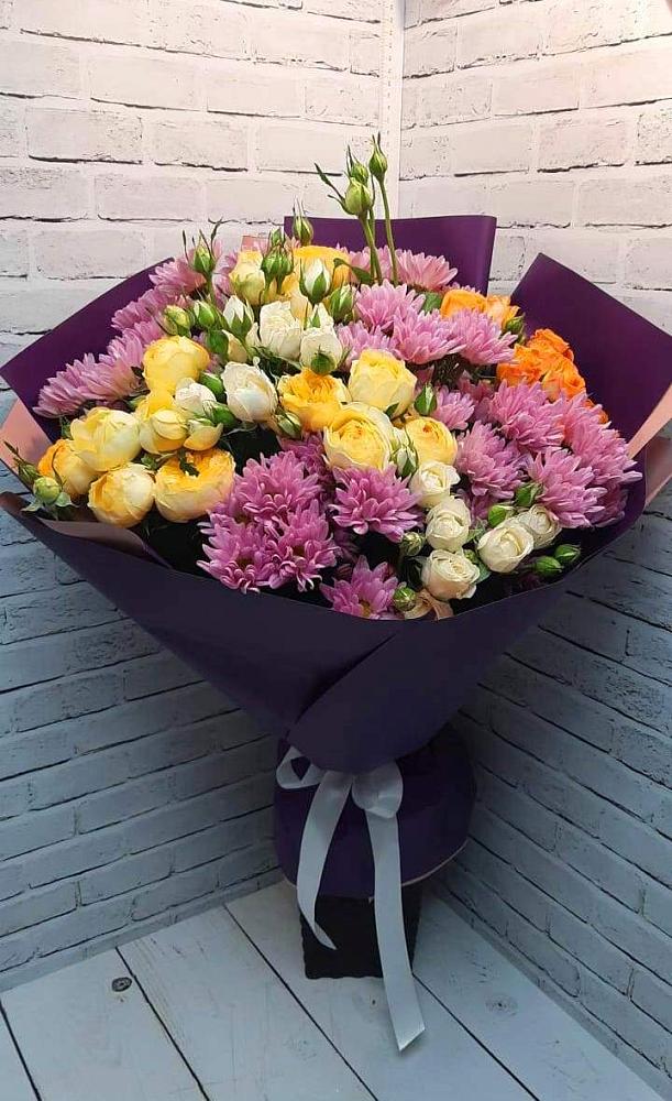 Букет цветов из: Хризантемы и Розы в Ключах