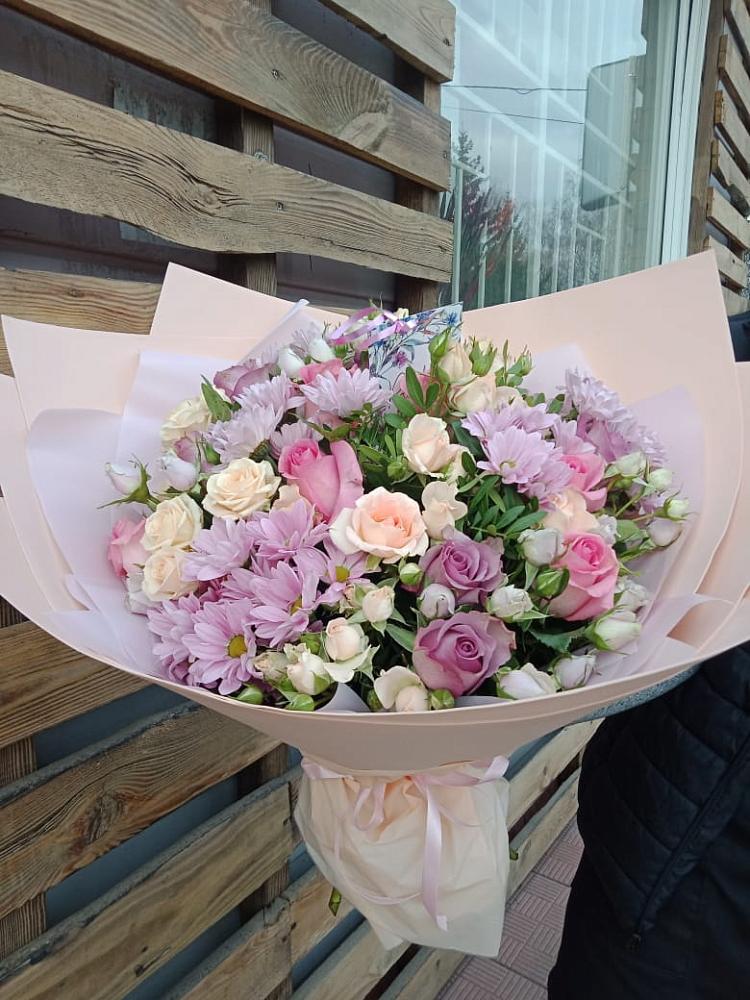 Букет цветов из: Розы и Хризантемы в Ключах