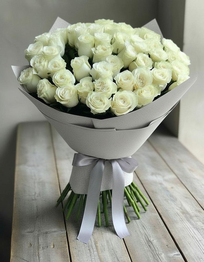 Букет 35 Белых роз в Ключах