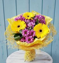 Букет цветов из:  Хризантемы и Герберы #REPLACE_PRED# Ключах