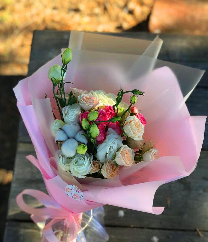 Букет цветов из: Розы и Лизиантусы в Ключах