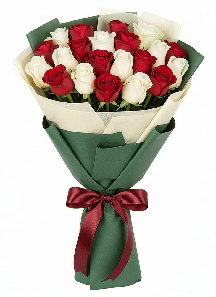 Букет Микс из красных и белых роз в Ключах