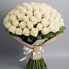 Букет 101 беля роза Белоснежка в Ключах