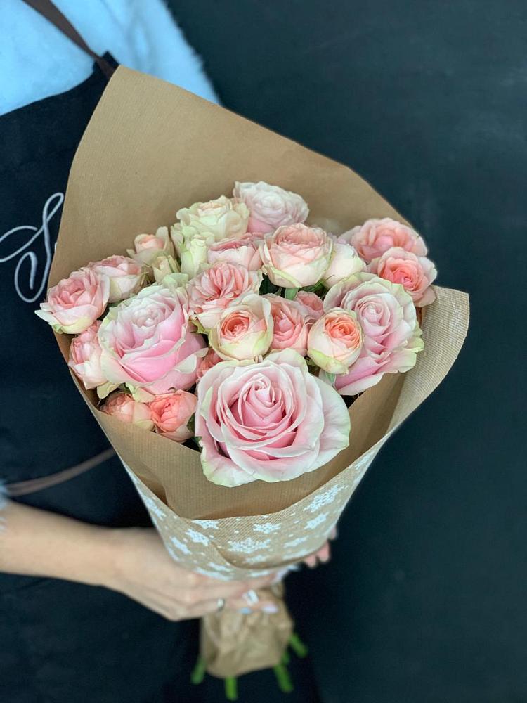 Букет цветов из: Хризантемы и Розы в Ключах