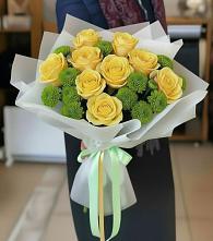 Букет цветов из:  Хризантемы и Розы в Ключах