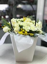 Цветочная композиция из Розы  в Ключах