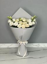 Букет цветов из:  Розы и Лизиантусы #REPLACE_PRED# Ключах